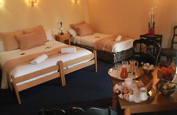 2 Hotel Picard Paris France Lowest Booking Rates For Hotel Picard In Paris